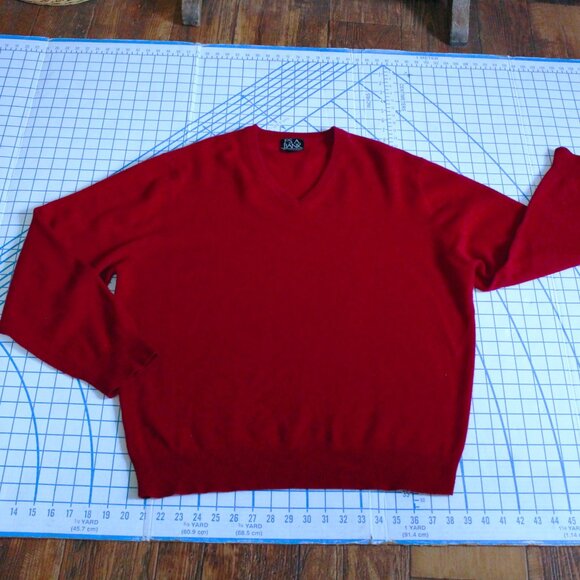 Jos. A. Bank Traveler's Collection 100% Cashmere Maroon Sweater, Medium - Picture 1 of 8